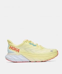Hoka Arahi 6 Running