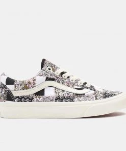 Vans Unisex Patchwork Floral Old Skool Footwear
